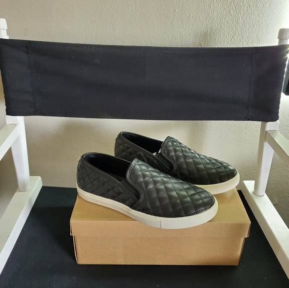 STEVE MADDEN Womens Ecentrcq Sneaker Size 9.5 - Picture 1 of 9